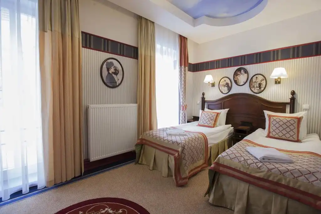 Hotel St. Bruno - widok 12